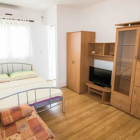 Prilaz Moru 8 Apartamento